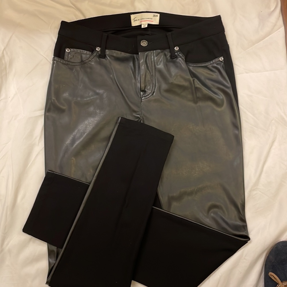 Unique pleather pants - Picture 3 of 3